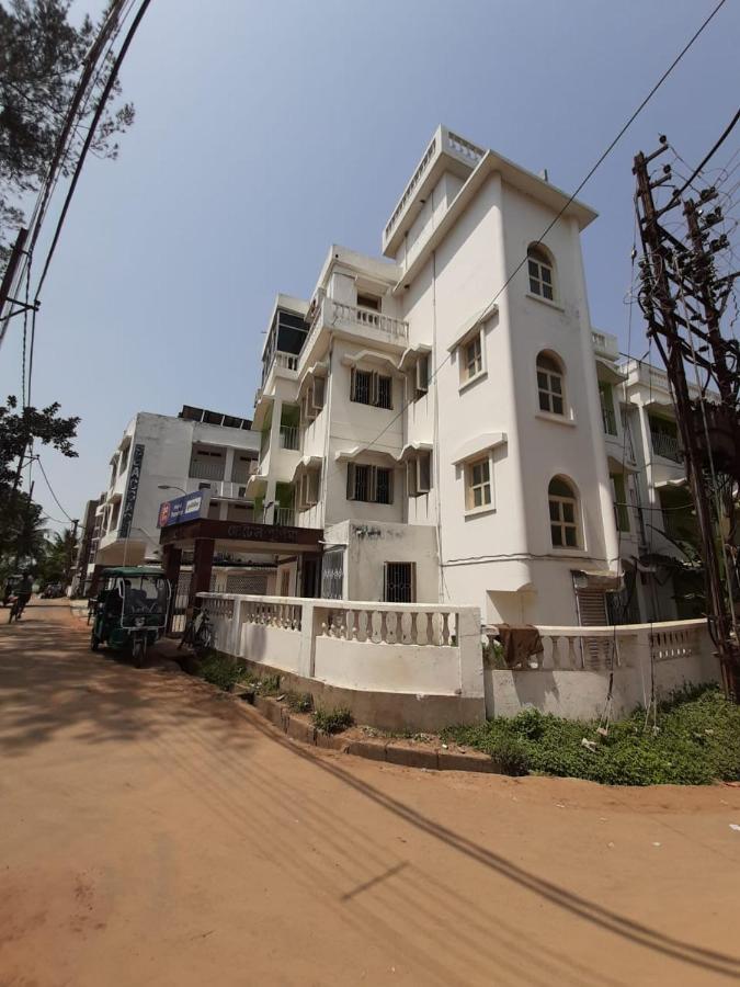 Hotel Marine Blue !! Beach Distance 50 Mts !! Digha  Exteriör bild