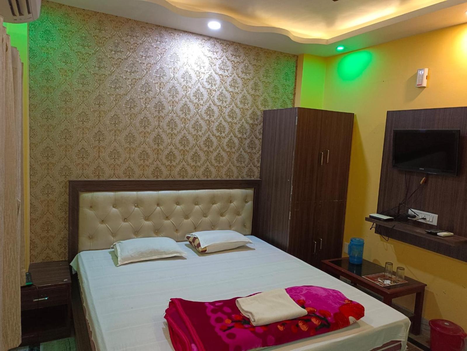 Hotel Marine Blue !! Beach Distance 50 Mts !! Digha  Exteriör bild
