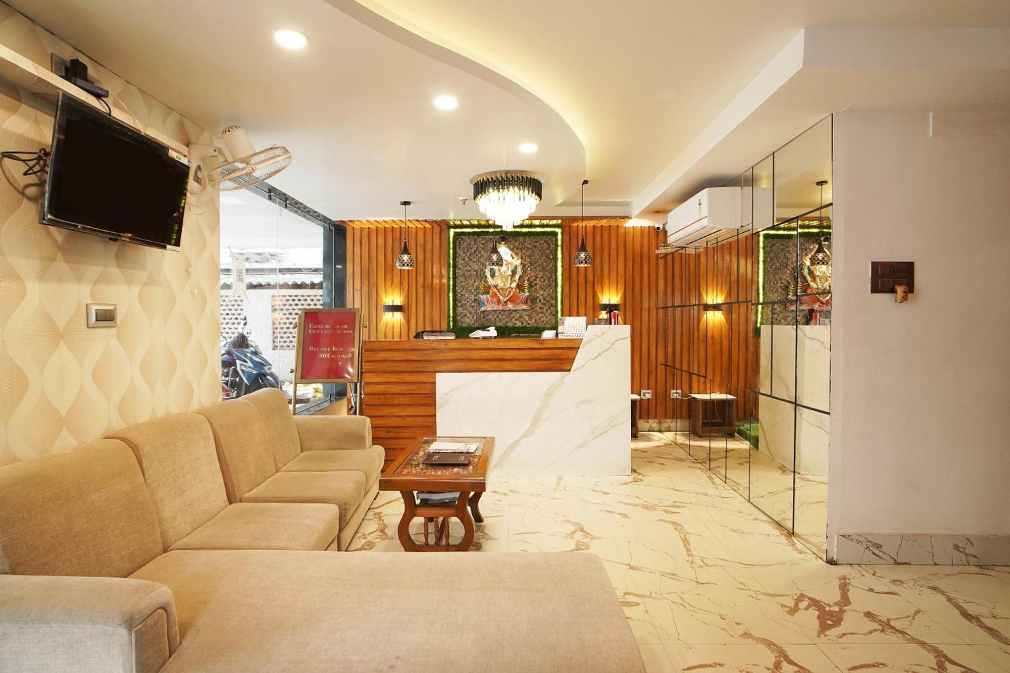 Hotel Marine Blue !! Beach Distance 50 Mts !! Digha  Exteriör bild