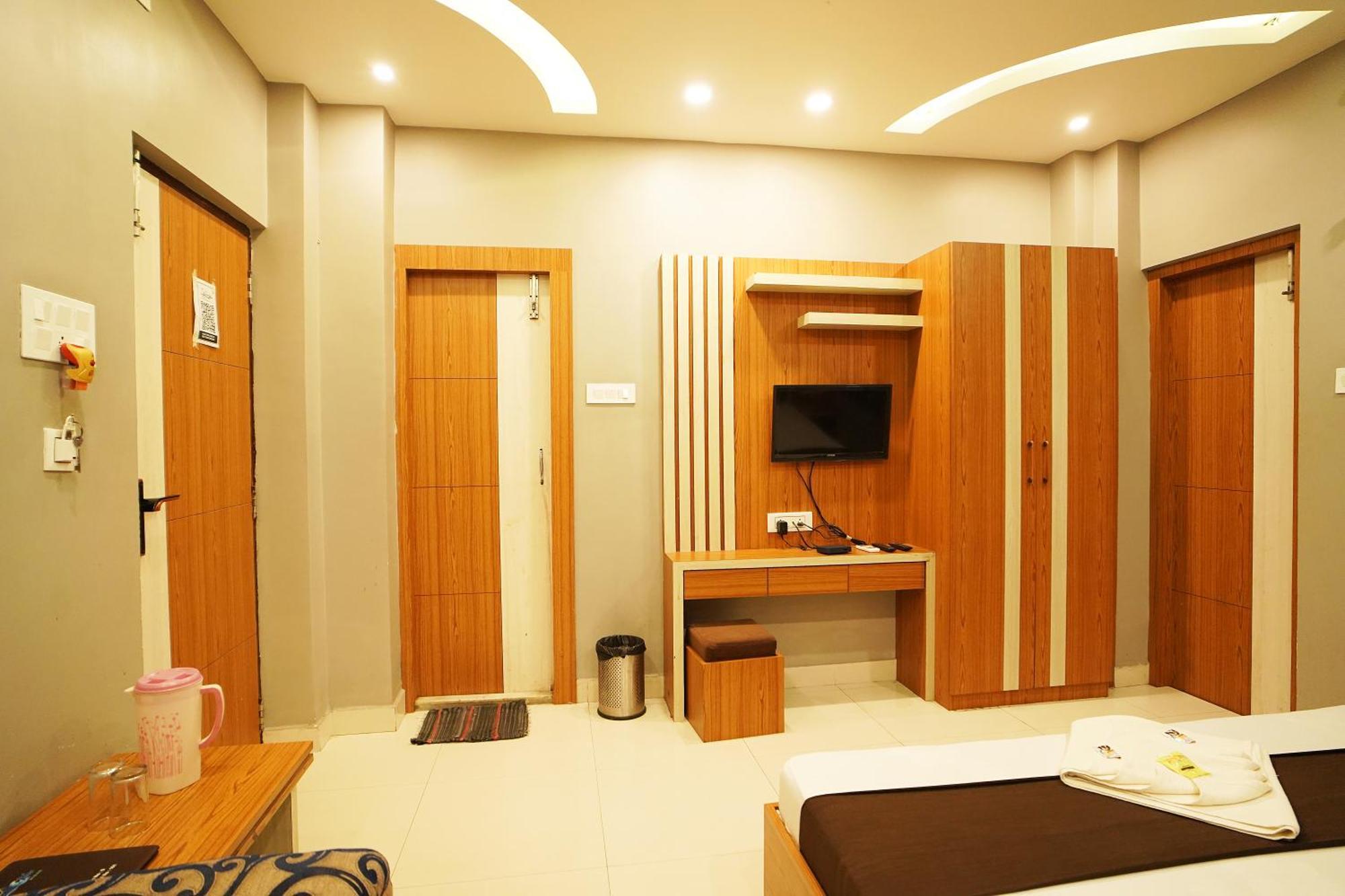 Hotel Marine Blue !! Beach Distance 50 Mts !! Digha  Exteriör bild
