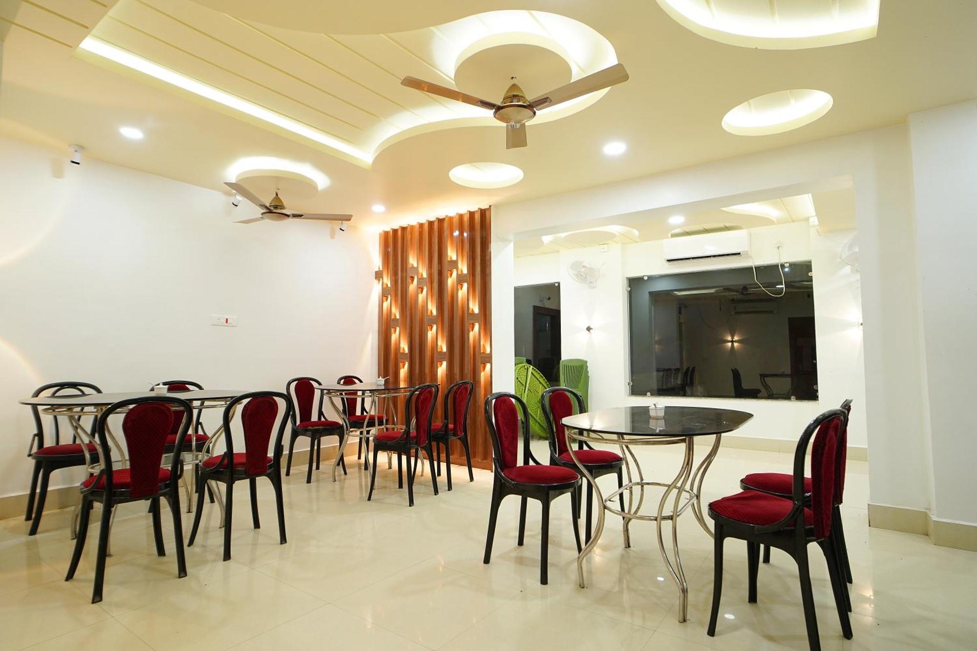 Hotel Marine Blue !! Beach Distance 50 Mts !! Digha  Exteriör bild