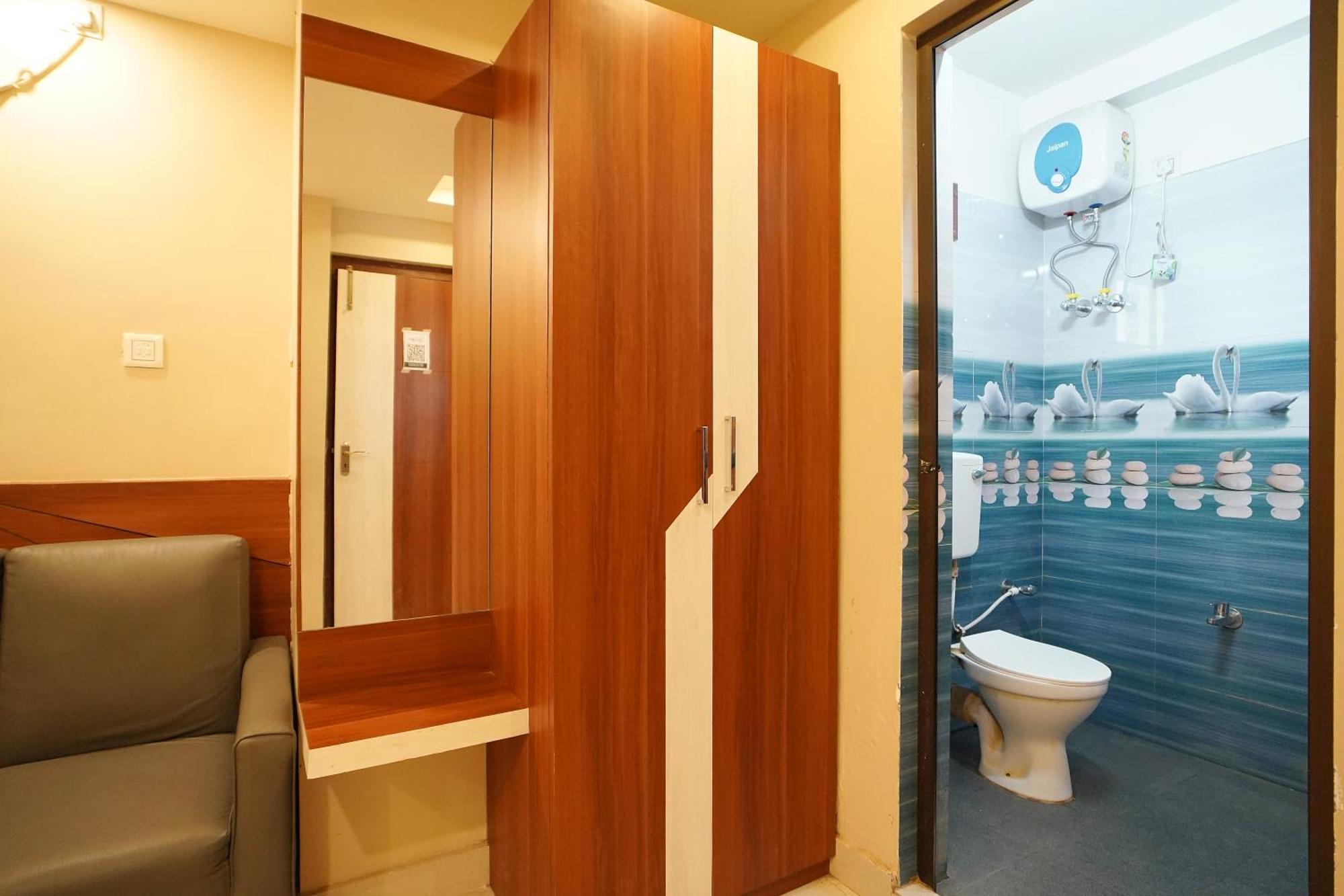 Hotel Marine Blue !! Beach Distance 50 Mts !! Digha  Exteriör bild