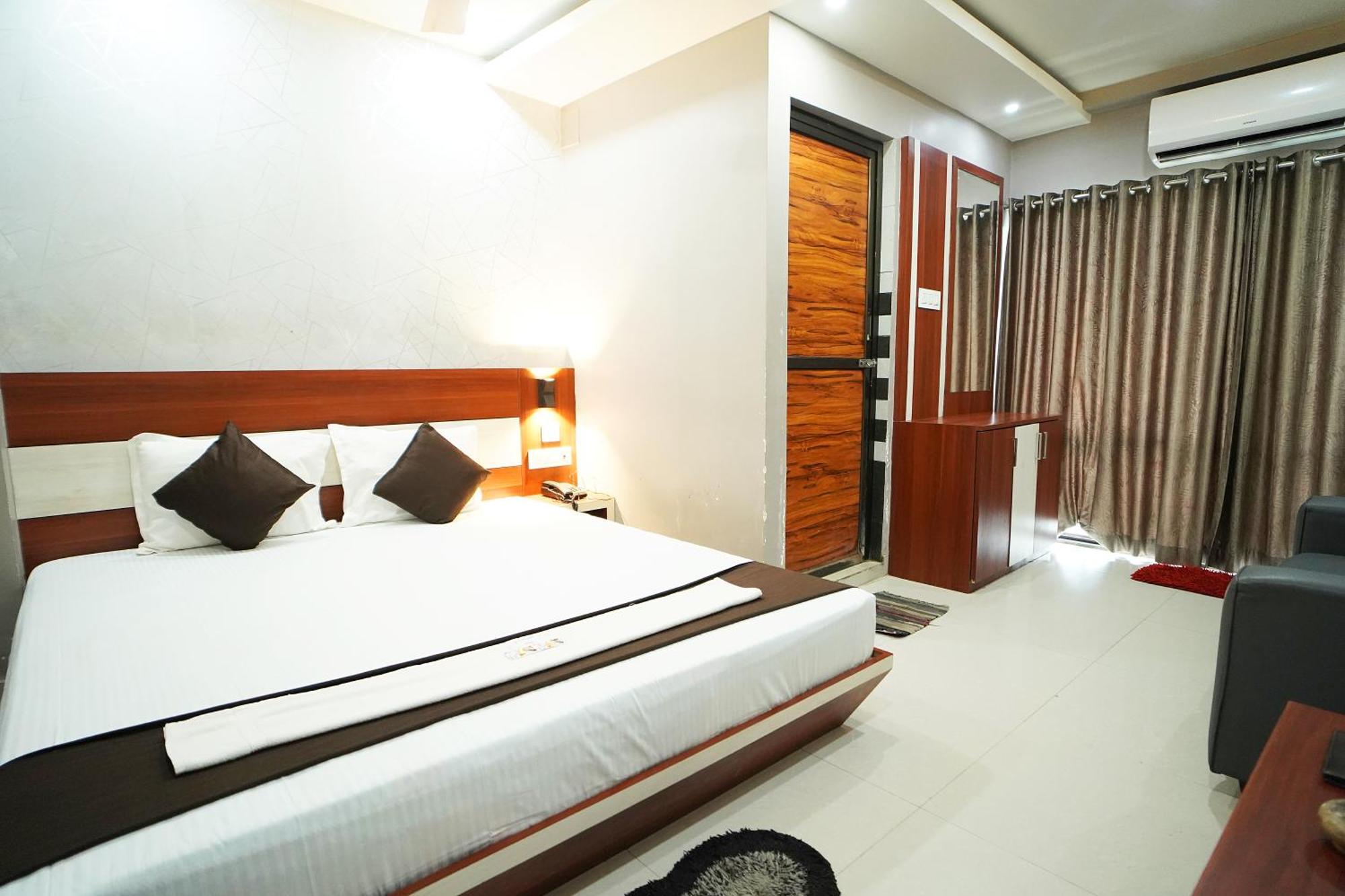 Hotel Marine Blue !! Beach Distance 50 Mts !! Digha  Exteriör bild